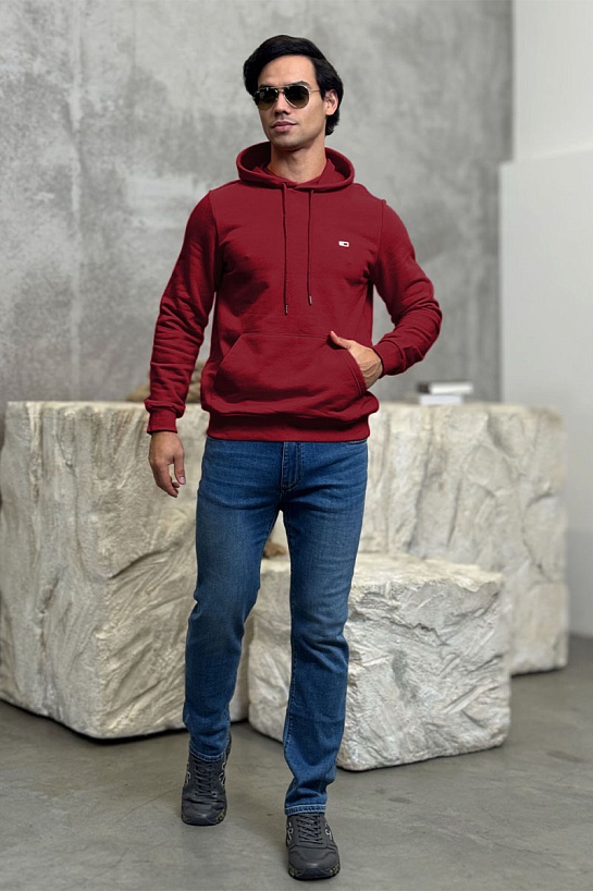 Мужское худи Tommy Hilfiger бордового цвета