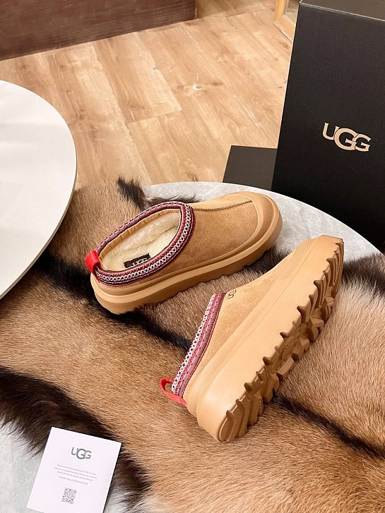 Женские замшевые ботинки UGG Tasman Hybrid - Chestnut