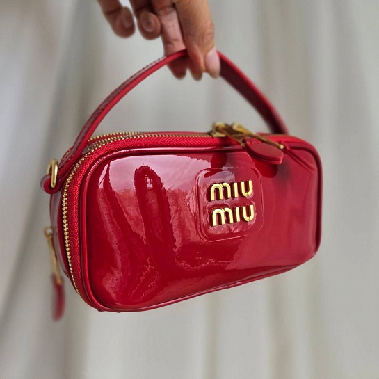 Женская лакированная сумка MIU MIU 20x12 см - Red