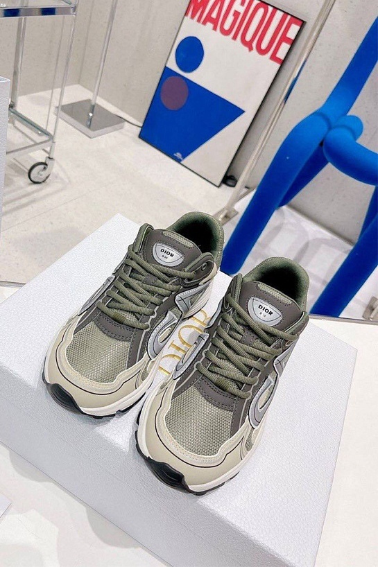 Мужские зелёные кроссовки Dior B30