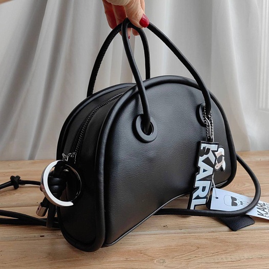 Кожаная сумка Karl Lagerfeld Half Moon 25x15 см   