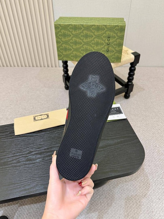 Кожаные кроссовки Gucci GG Screener - Black
