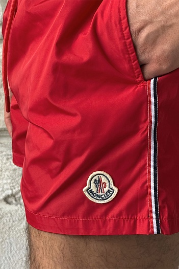 Мужские красные шорты Moncler logo-patch   