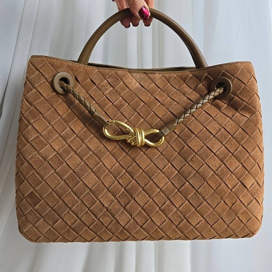 Замшевая сумка Bottega Veneta 30x23 см