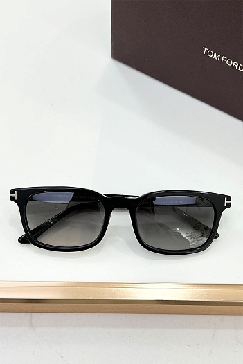 Солнцезащитные очки Tom Ford Miles   