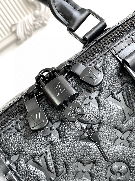 Дорожная кожаная сумка Louis Vuitton Keepal Bondouliere 50 Premium 50x29x23 см