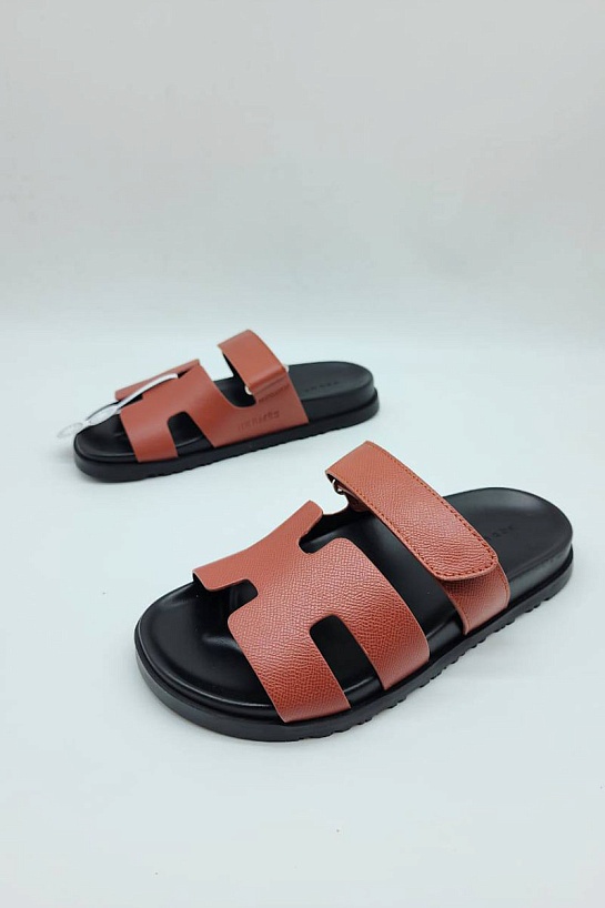 Женские кожаные сандалии Hermes Chypre - Brown / Black