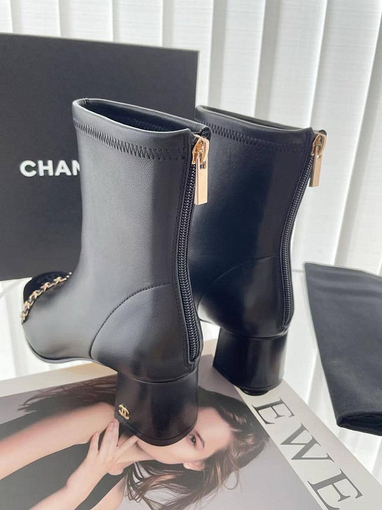 Женские кожаные сапоги Chanel premium