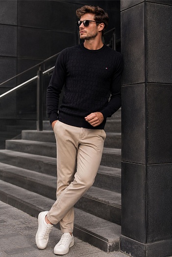 Мужской джемпер Tommy Hilfiger logo-embroidered - Black   