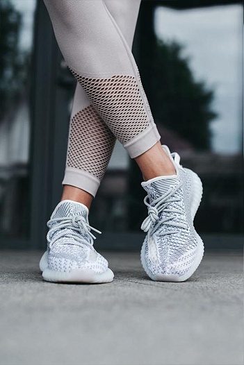 Кроссовки Adidas Yeezy Boost 350 V2 "Static"   
