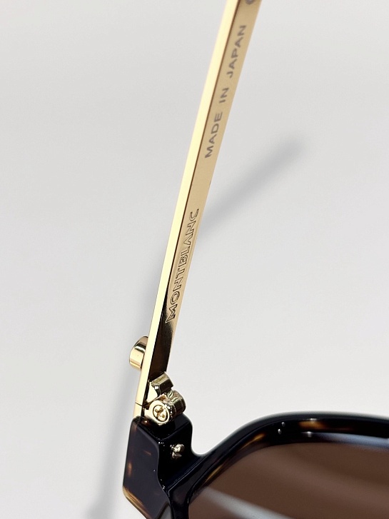Солнцезащитные очки Montblanc