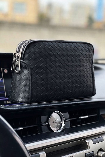 Кожаная барсетка Bottega Veneta Intrecciato 25x15 см   