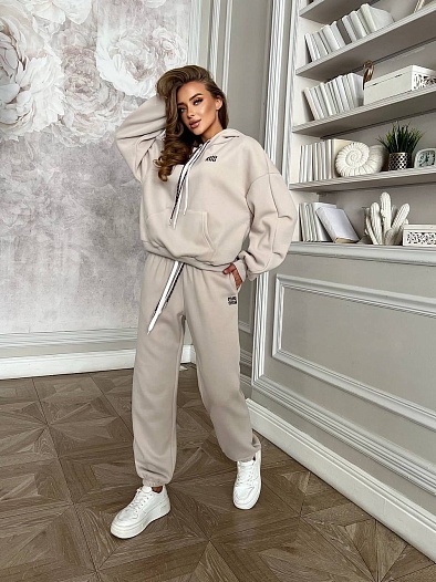 Бежевый женский костюм тройка MIU MIU   