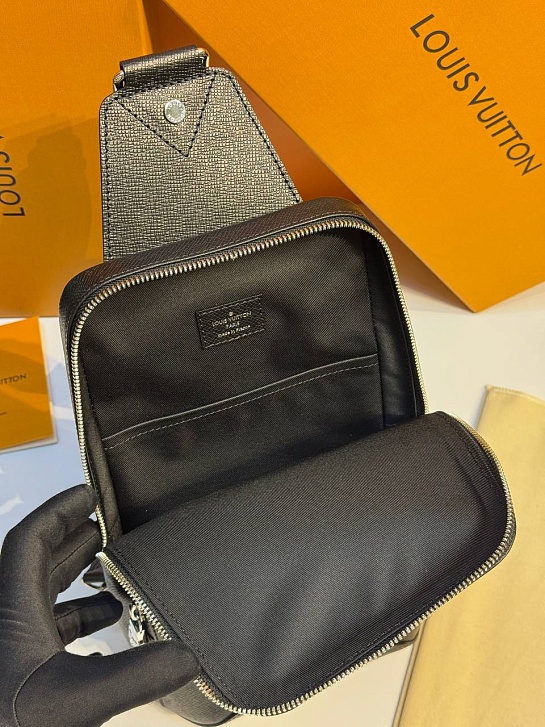 Кожаная сумка Louis Vuitton Avenue Sling premium 30x20x10 см