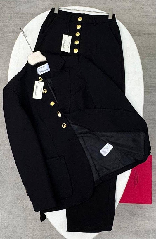 Женский костюм Schiaparelli чёрного цвета premium