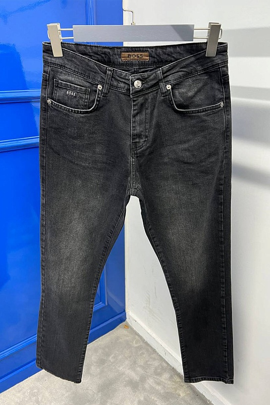 Мужские чёрные джинсы Hugo Boss