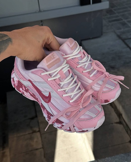 Кроссовки Nike Initiator - Pink