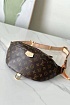 Кожаная сумка на пояс Louis Vuitton Bumbag Monogram 35x17 см