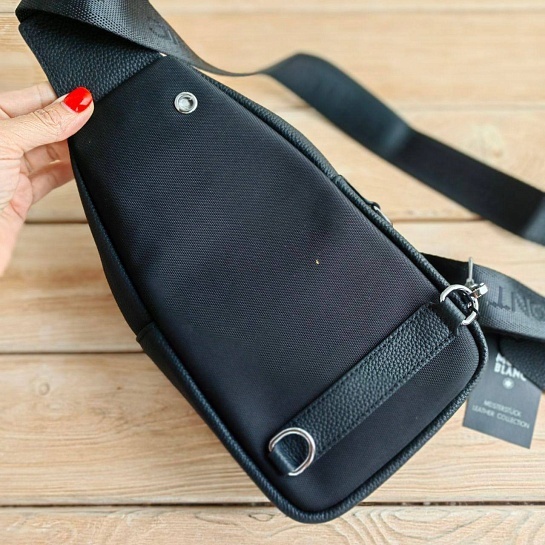 Кожаная сумка Montblanc Sling 27x15 см