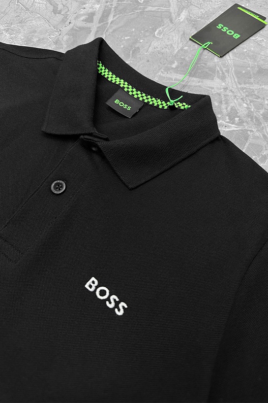 Мужское поло Hugo Boss чёрного цвета