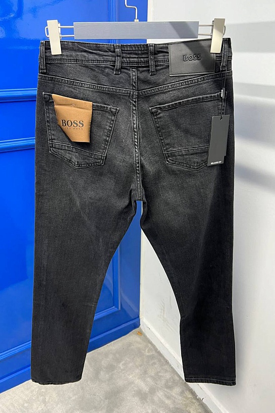 Мужские чёрные джинсы Hugo Boss