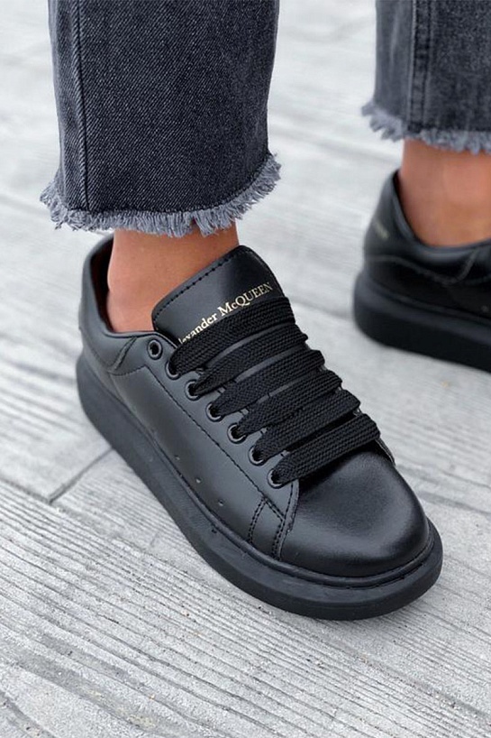 Чёрные кожаные кроссовки Alexander McQueen