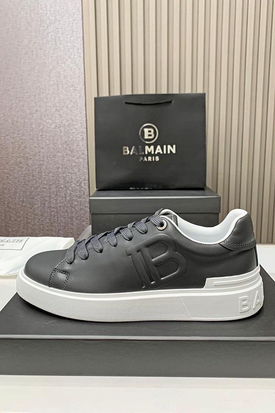 Кожаные кроссовки Balmain серого цвета