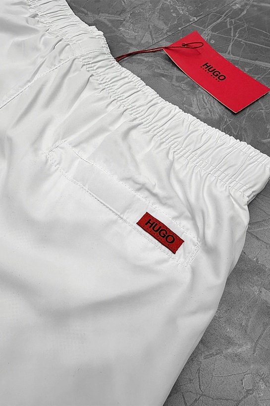 Мужские белые шорты Hugo Boss Dugo logo-embroidered