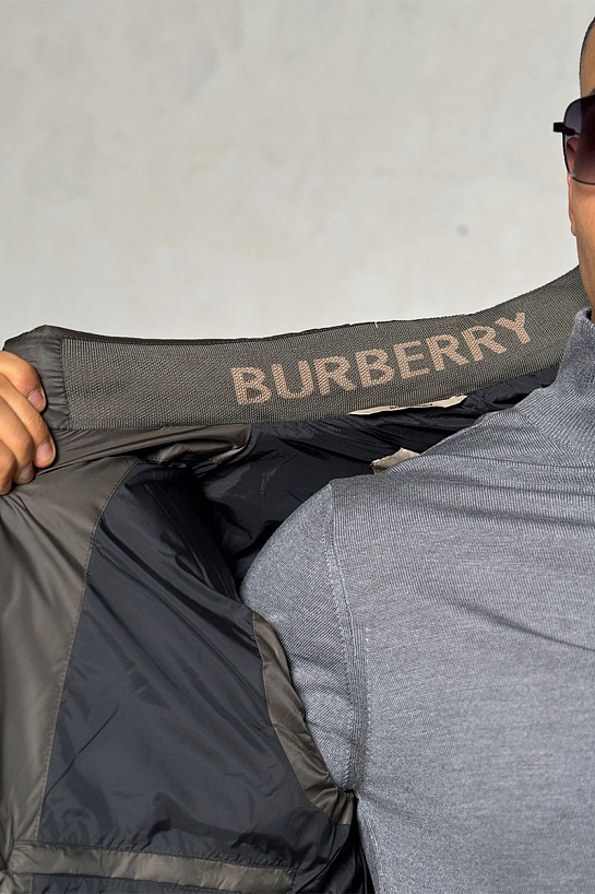 Мужской жилет Burberry зелёного цвета