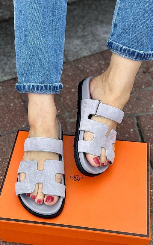 Женские замшевые сандалии Hermes Chypre - Grey