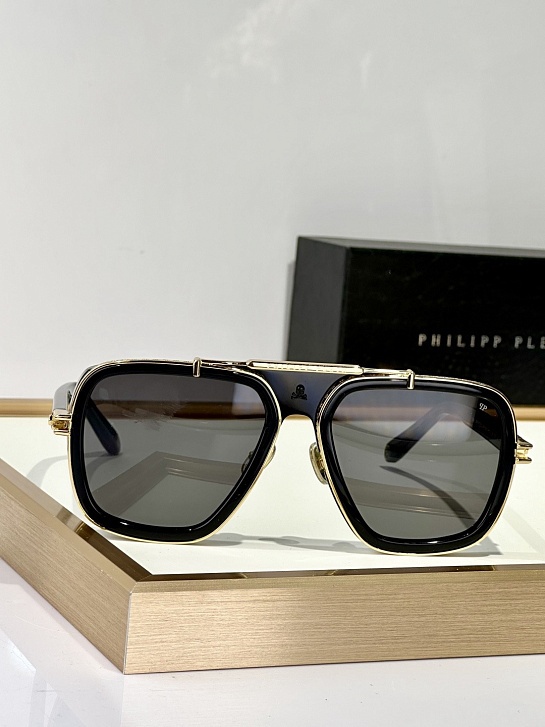 Солнцезащитные очки Philipp Plein