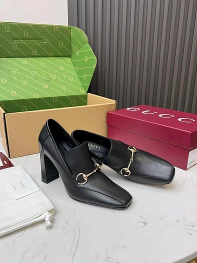 Женские кожаные лоферы на каблуке Gucci Signora Pump premium   