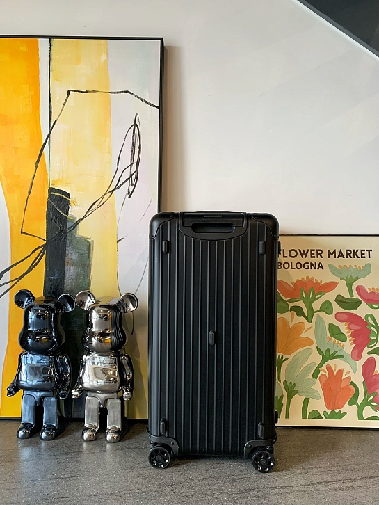 Чемодан Rimowa Aluminum Trunk Premium 77x42x36 см