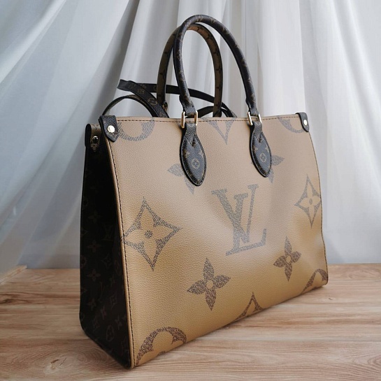 Кожаная сумка Louis Vuitton OnTheGo MM 35x26 см