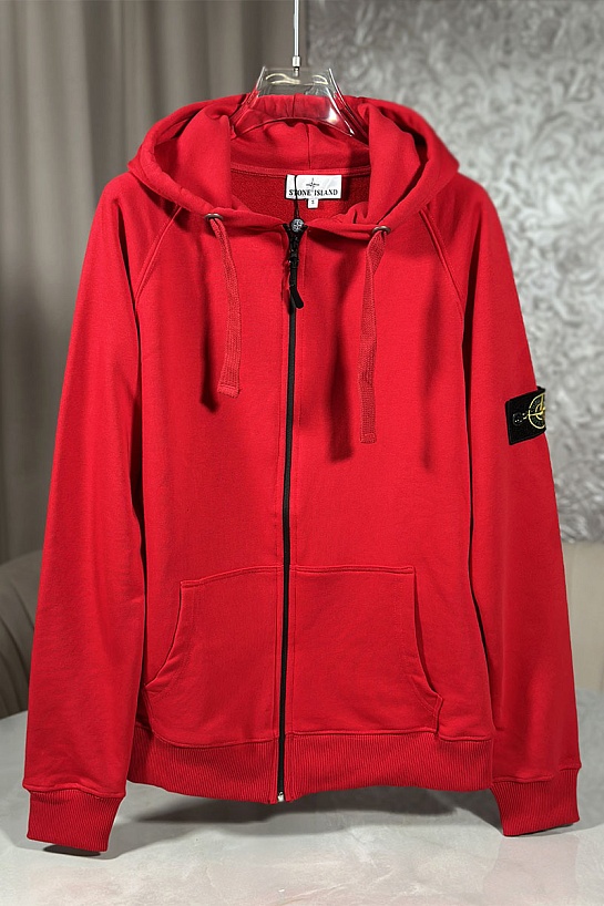 Красная кофта на молнии Stone Island compass-patch