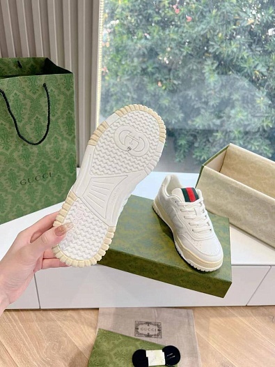 Женские кожаные кроссовки Gucci GG Cruise   