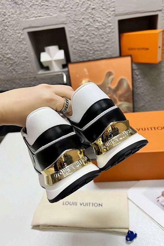 Женские кожаные кроссовки Louis Vuitton Neo Run Away