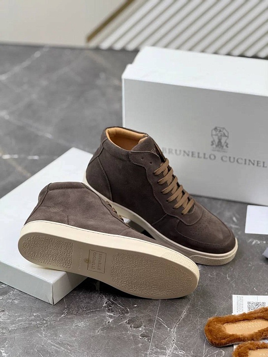 Замшевые кроссовки с меховой стелькой Brunello Cucinelli