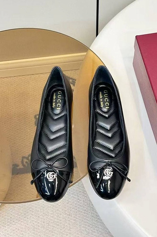 Женские кожаные балетки Gucci Double G premium