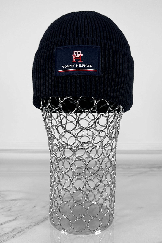 Мужская тёмно-синяя шапка Tommy Hilfiger logo-patch