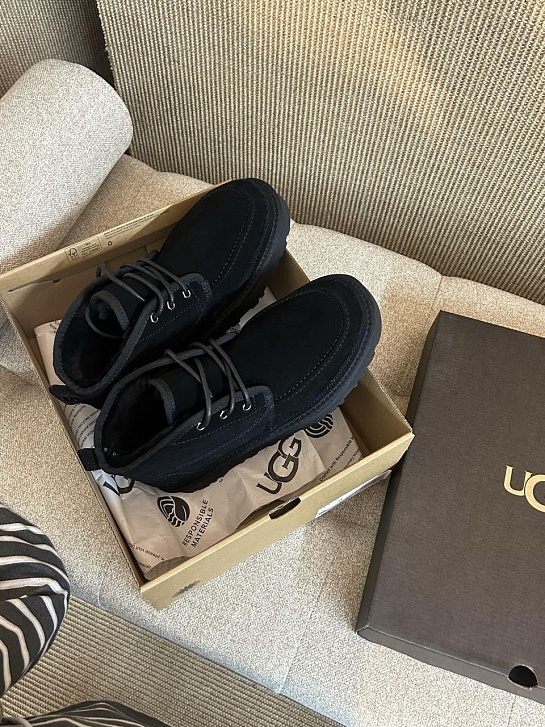 Ботинки с мехом UGG Neumel Moc - Black