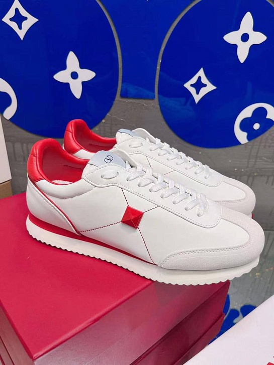 Женские кожаные кроссовки Valentino - White / Red