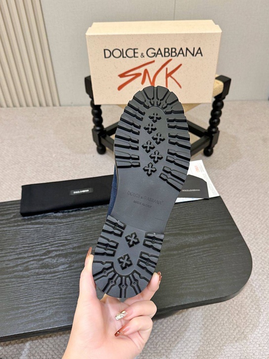 Мужские замшевые лоферы Dolce & Gabbana