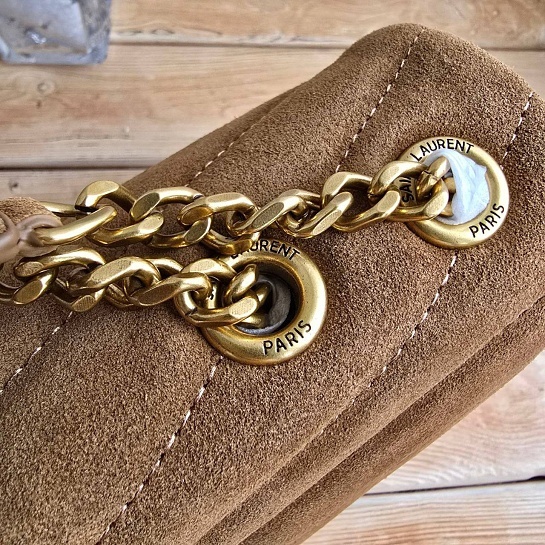 Замшевая сумка Yves Saint Laurent 32x23 см