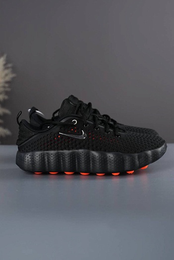 Кроссовки Nike Mind 002   