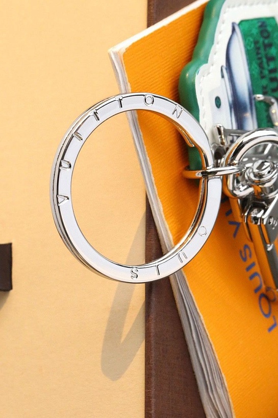 Брелок Louis Vuitton Paint