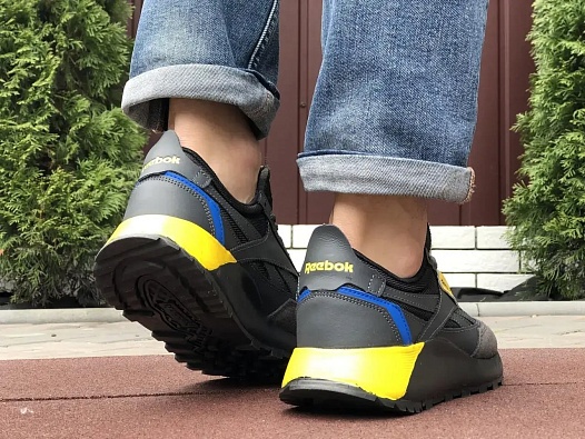 Кроссовки Reebok Classic Legacy   