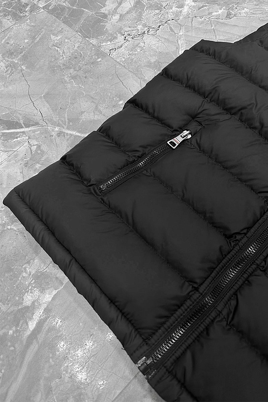 Чёрный жилет Tommy Hilfiger embroidered-logo
