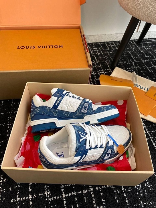 Женские кожаные кроссовки Louis Vuitton Trainer Monogram premium