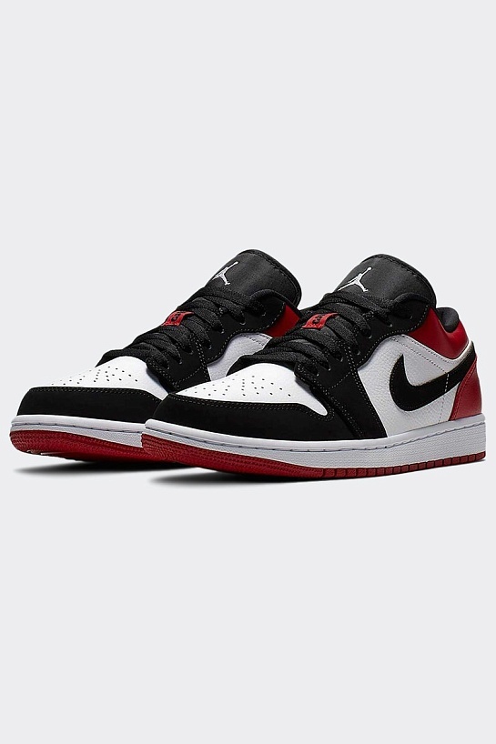 Кроссовки Nike Air Jordan 1 Low "Black Toe"